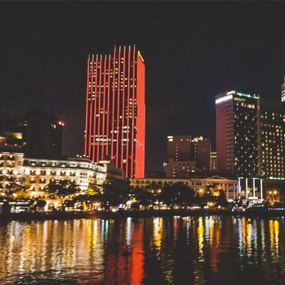 water-puppet-show-dinner-on-boat-in-saigon