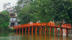 4 Day Hanoi & Halong Bay Classic Tour