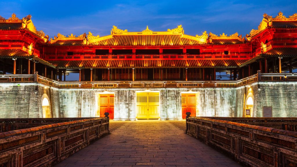 5 Day Authentic Central Vietnam Tour